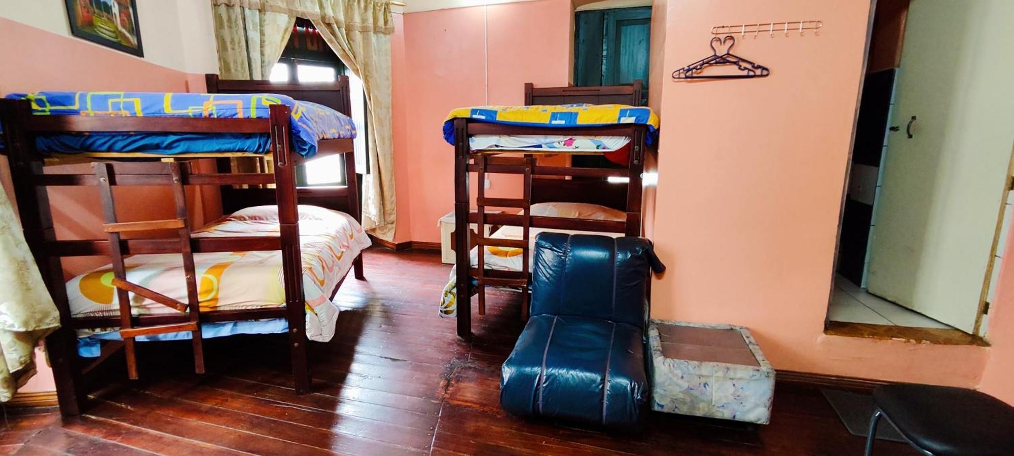Hostal Latitud Ecuem Quito Exteriör bild